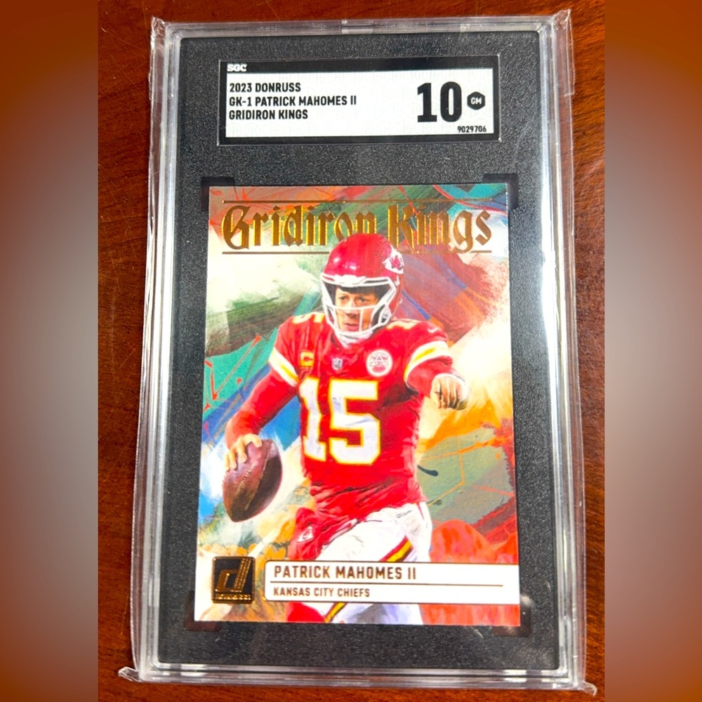 2023 Donruss #GK1 Patrick Mahomes II Gridiron Kings Kansas City Chiefs SGC 10
